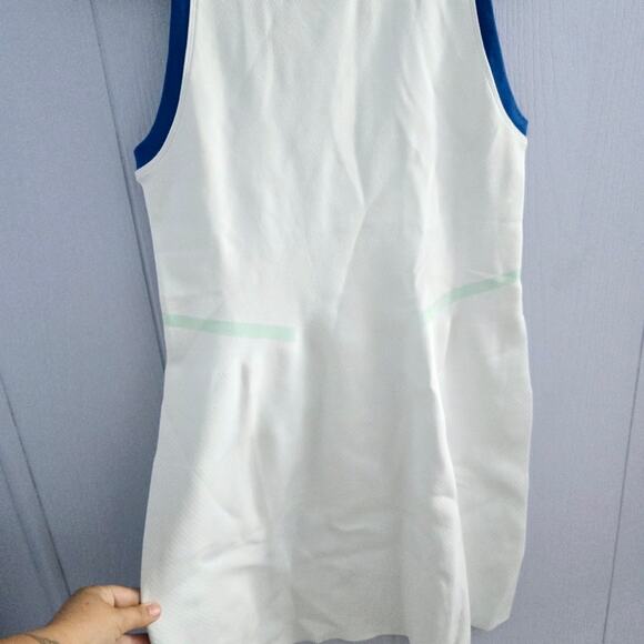 Sweaty Betty NWOT Thick Activewear Dress Size Medium Tennis Prep Athleisure - Picture 2 of 7